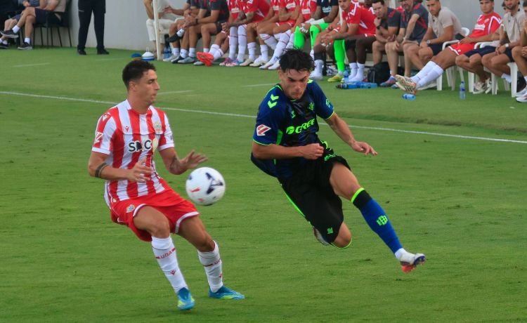 El Betis vence liderado por los canteranos El Betis vence liderado por los canteranos