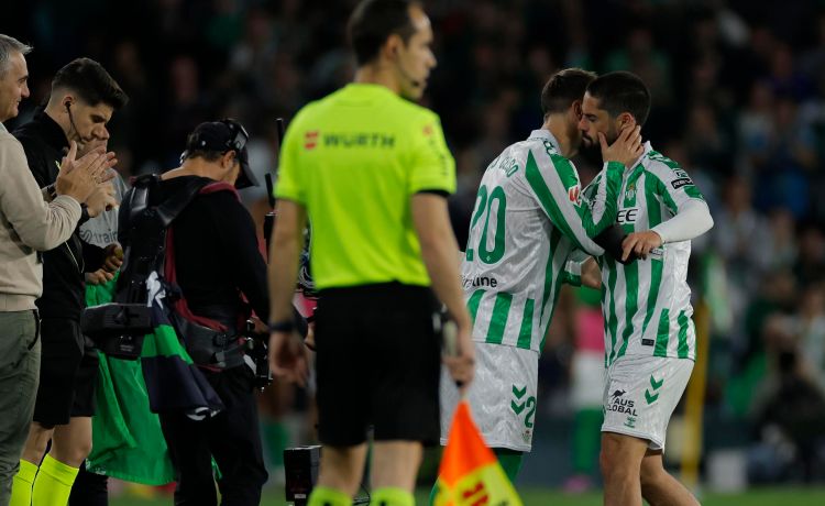 La locura de Isco que jugó el derbi con problemas físicos y dos semanas casi sin entrenar La locura de Isco que jugó el derbi con problemas físicos y dos semanas casi sin entrenar