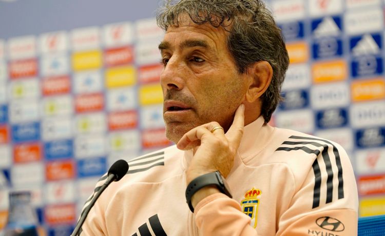 Guillermo Almada: «Al Betis sólo se le puede ganar jugando mejor que ellos» Guillermo Almada: «Al Betis sólo se le puede ganar jugando mejor que ellos»