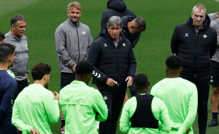 Pellegrini: «No pasaremos esta semifinal por lo que hemos hecho, sino manteniendo la ambición máxima» Pellegrini: «No pasaremos esta semifinal por lo que hemos hecho, sino manteniendo la ambición máxima»