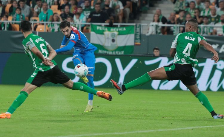 Una pareja muy titular, pero inédita este curso en el Betis Una pareja muy titular, pero inédita este curso en el Betis