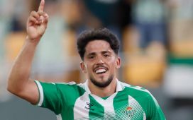 Fornals: «Era importante un partido así contra un equipo potente» Fornals: «Era importante un partido así contra un equipo potente»
