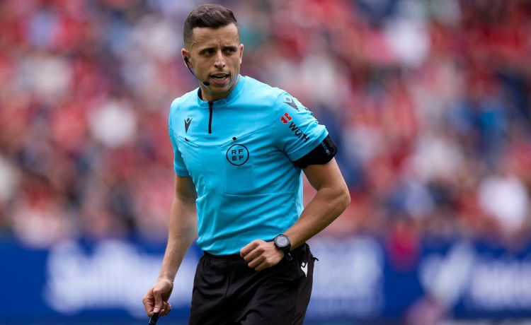 García Verdura será el árbitro encargado de dirigir el Elche-Betis García Verdura será el árbitro encargado de dirigir el Elche-Betis