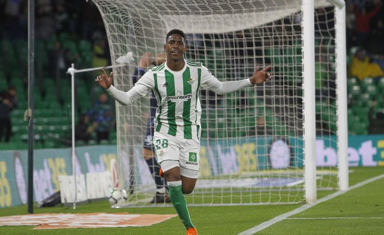 El futuro de Junior Firpo y el del Betis El futuro de Junior Firpo y el del Betis