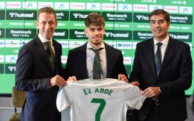Ramón Planes desvela cómo fueron los fichajes de Abde, Isco y la relación con Pellegrini: «pagó dos millones por él» Ramón Planes desvela cómo fueron los fichajes de Abde, Isco y la relación con Pellegrini: «pagó dos millones por él»