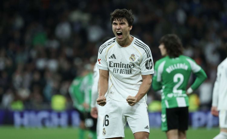 El Betis sondeó la opción del madridista Gonzalo García, que descartó al club verdiblanco El Betis sondeó la opción del madridista Gonzalo García, que descartó al club verdiblanco