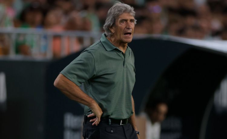 Pellegrini pide más fichajes: «Faltan un par de retoques» Pellegrini pide más fichajes: «Faltan un par de retoques»