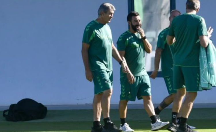 Pellegrini: «Tenemos el derecho de ambicionar pasar de esta fase de clasificación en Champions» Pellegrini: «Tenemos el derecho de ambicionar pasar de esta fase de clasificación en Champions»
