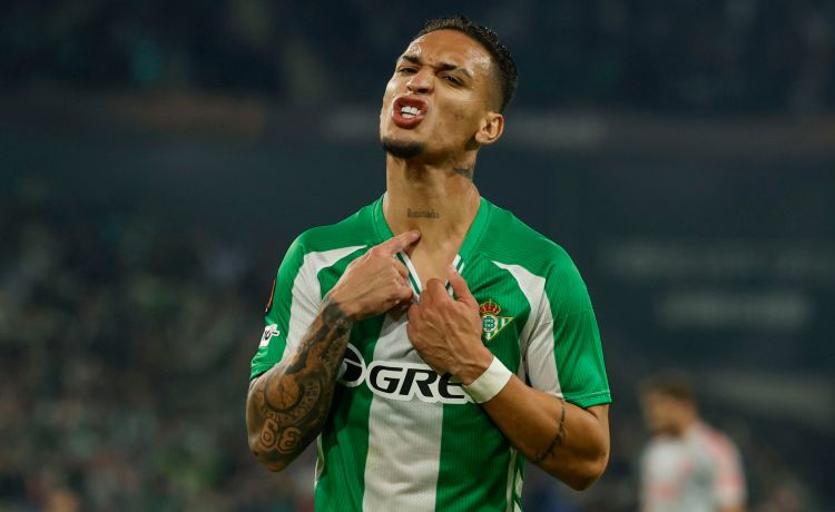 El motivo por el que Antony no entrena con el Betis y es seria duda para el PAOK El motivo por el que Antony no entrena con el Betis y es seria duda para el PAOK