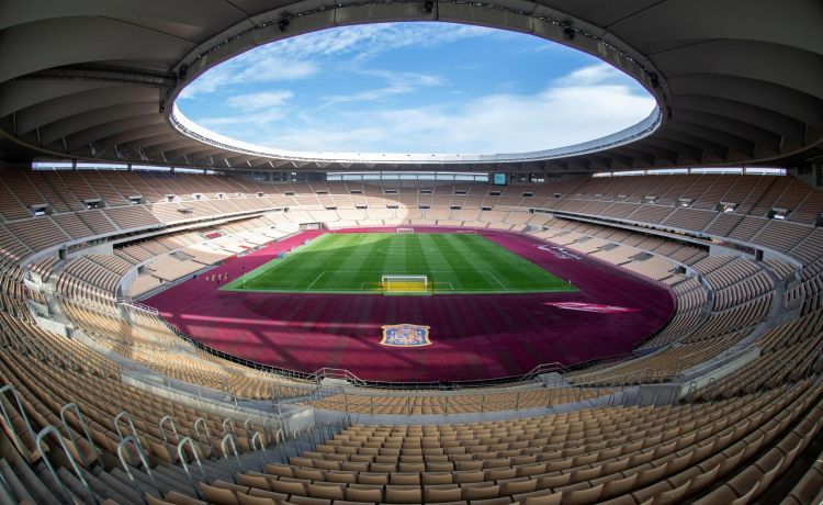 Renfe pondrá para los partidos del Betis en la Cartuja cuatro trenes con 6.000 plazas en total Renfe pondrá para los partidos del Betis en la Cartuja cuatro trenes con 6.000 plazas en total