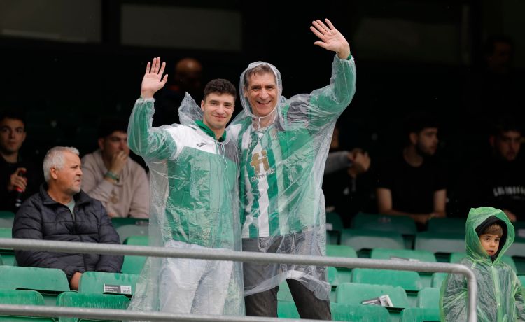 Búscate en las fotos del Betis – Vitoria Guimaraes Búscate en las fotos del Betis – Vitoria Guimaraes
