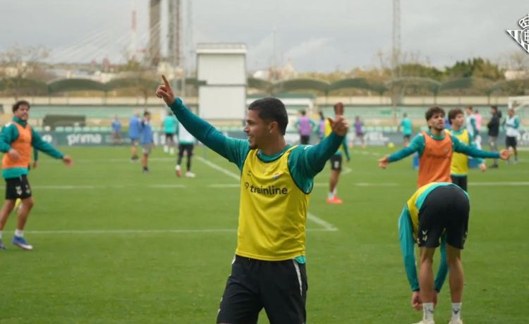 Festín de goles del Cucho Hernández con el Betis: así prepara el partido ante el Getafe Festín de goles del Cucho Hernández con el Betis: así prepara el partido ante el Getafe