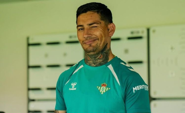 Chimy Ávila, con tanteos de cuatro países para salir del Betis Chimy Ávila, con tanteos de cuatro países para salir del Betis