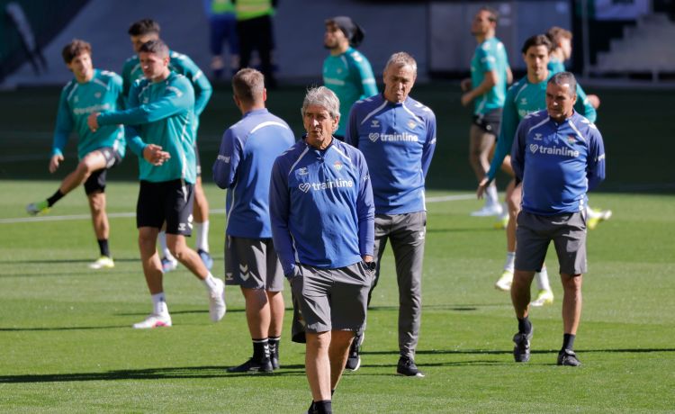 El Betis entrena con tres bajas y una ausencia destacada este jueves El Betis entrena con tres bajas y una ausencia destacada este jueves