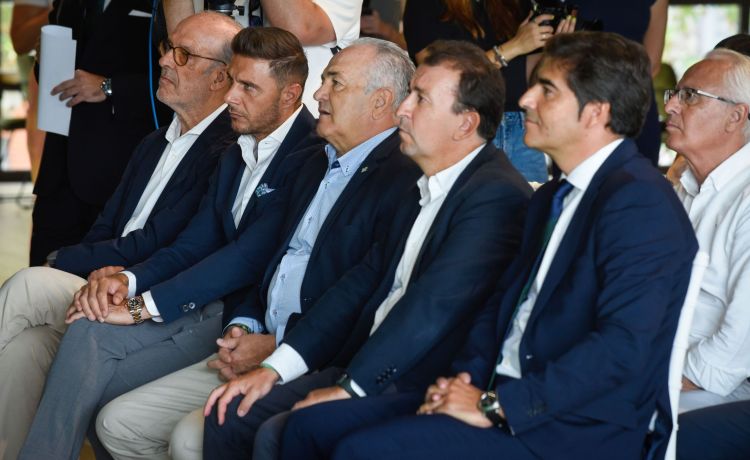 El Betis, con una fórmula de Champions El Betis, con una fórmula de Champions