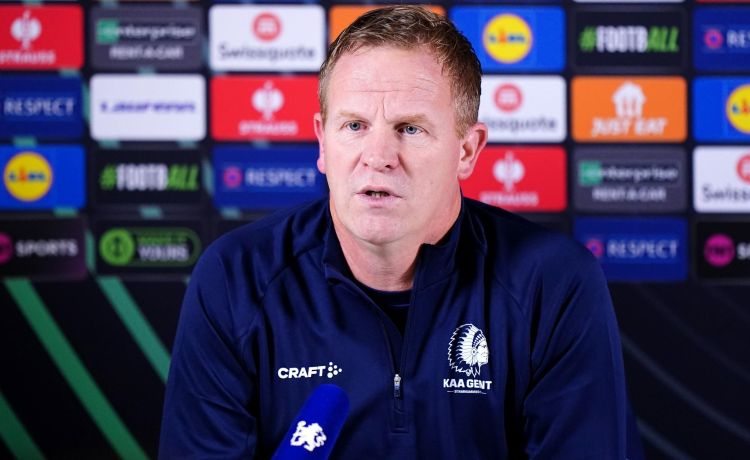 El Gent, rival del Betis, echa a su entrenador El Gent, rival del Betis, echa a su entrenador