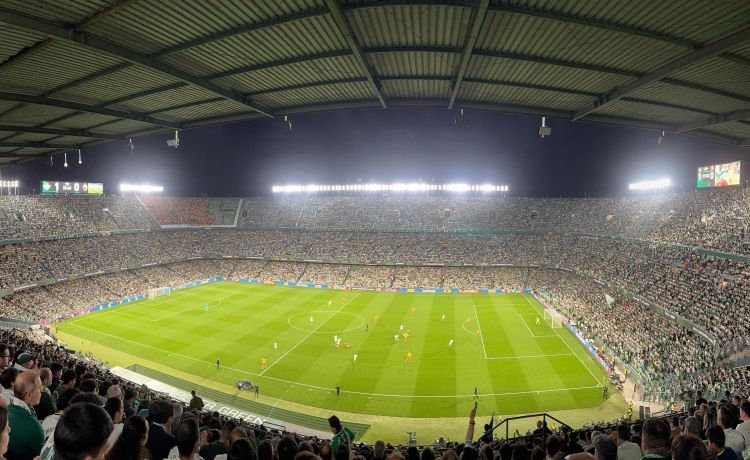 Hasta 200 euros en la reventa de entradas en el Betis – Fiorentina, vigilada de cerca por el club verdiblanco Hasta 200 euros en la reventa de entradas en el Betis – Fiorentina, vigilada de cerca por el club verdiblanco