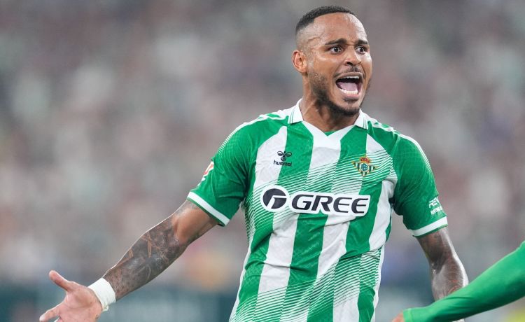 Natan desvela lo que ocurrió en la expulsión de Mbappé en Lille: «Sabía que fue una agresión» Natan desvela lo que ocurrió en la expulsión de Mbappé en Lille: «Sabía que fue una agresión»