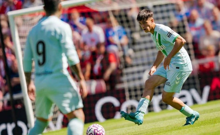 Dani Pérez, renovación y Betis Dani Pérez, renovación y Betis