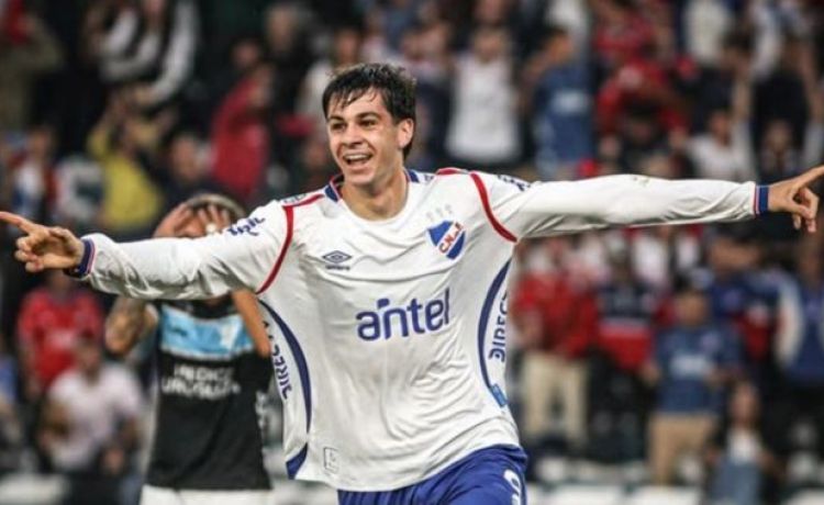 El referente en el que quiere convertirse Gonzalo Petit, el próximo fichaje del Betis El referente en el que quiere convertirse Gonzalo Petit, el próximo fichaje del Betis