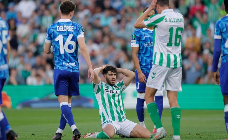 Abde, baja en la convocatoria del Betis para la cita en Getafe Abde, baja en la convocatoria del Betis para la cita en Getafe