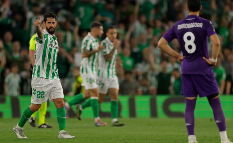 Alineación probable del Betis ante el Valencia previa a la final de la Conference League Alineación probable del Betis ante el Valencia previa a la final de la Conference League