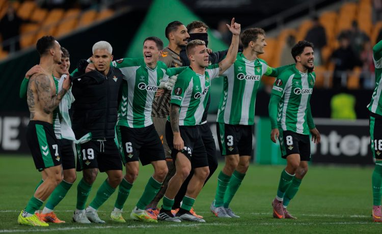 Alineación probable del Betis ante el Torrent en Copa del Rey: oportunidad clave para muchos jugadores Alineación probable del Betis ante el Torrent en Copa del Rey: oportunidad clave para muchos jugadores