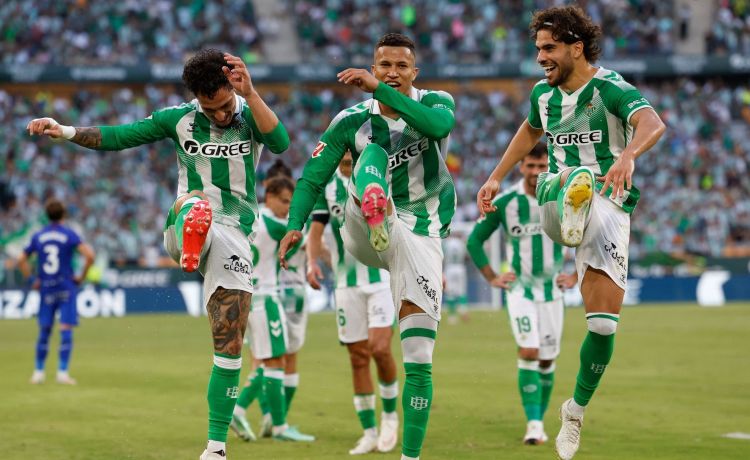 El gol en el Betis, repartido y bien aprovechado El gol en el Betis, repartido y bien aprovechado