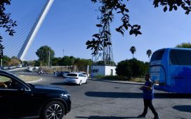 Las nuevas medidas alivian levemente los accesos a La Cartuja a la espera de mayores desafíos Las nuevas medidas alivian levemente los accesos a La Cartuja a la espera de mayores desafíos