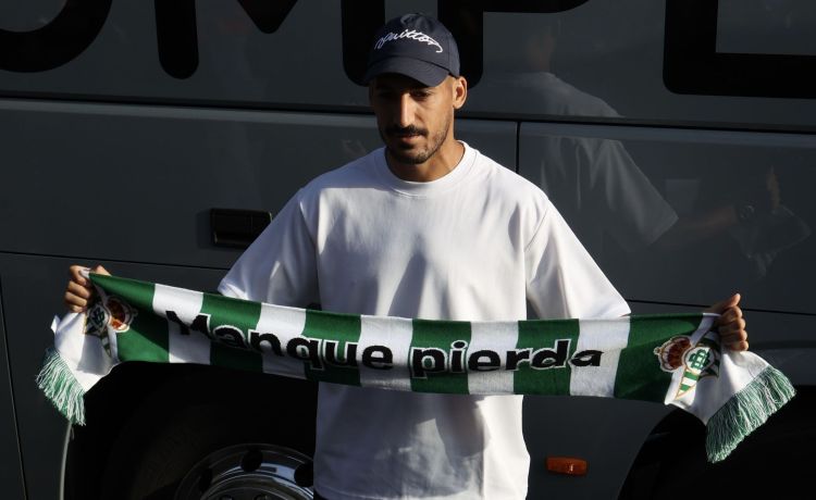 Valles: «Para muchos es la primera vez en la Champions y el vestuario está muy ilusionado» Valles: «Para muchos es la primera vez en la Champions y el vestuario está muy ilusionado»
