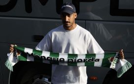 Valles: «Para muchos es la primera vez en la Champions y el vestuario está muy ilusionado» Valles: «Para muchos es la primera vez en la Champions y el vestuario está muy ilusionado»