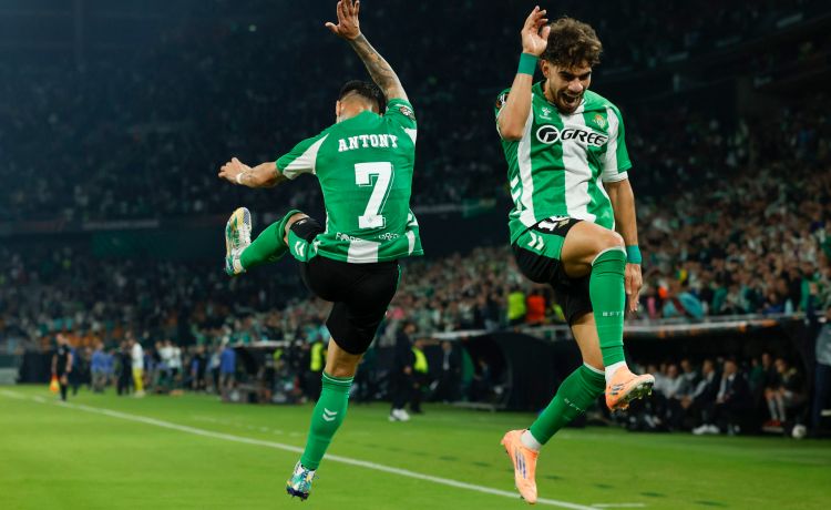 La ‘Doble A’: Abde y Antony, la alianza explosiva que hace soñar al Betis La ‘Doble A’: Abde y Antony, la alianza explosiva que hace soñar al Betis