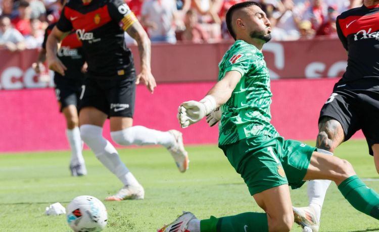 Leo Román, baja en el Mallorca contra el Betis Leo Román, baja en el Mallorca contra el Betis