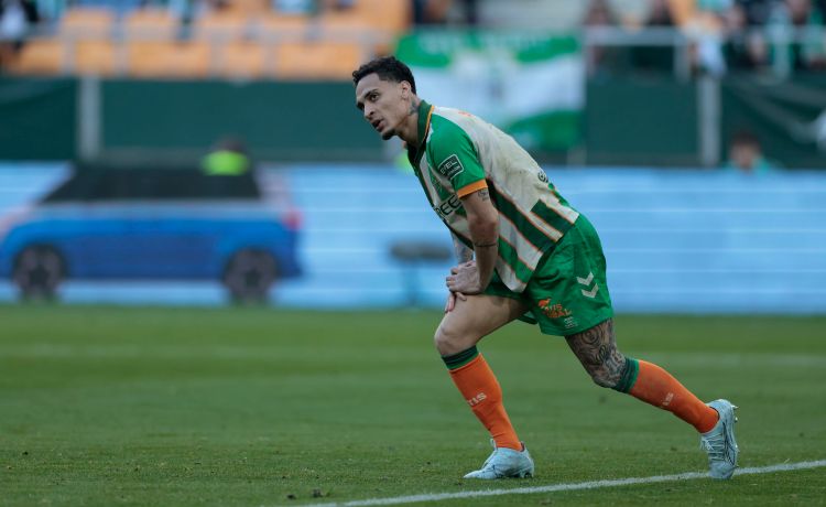 El mensaje de Antony ante las críticas en su peor momento: «Cerré la boca y me puse a trabajar» El mensaje de Antony ante las críticas en su peor momento: «Cerré la boca y me puse a trabajar»