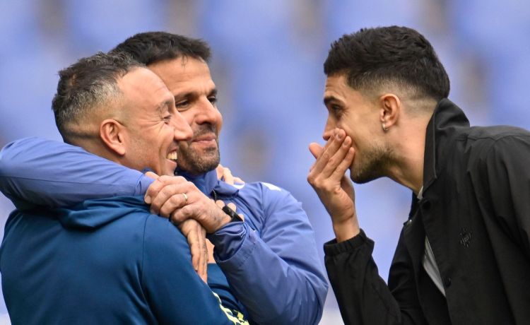 Cazorla: «No se puede ver un equipo muerto» Cazorla: «No se puede ver un equipo muerto»