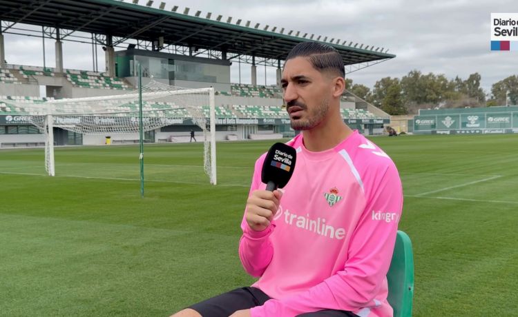 Álvaro Valles, sentido de pertenencia al Betis y ambición: «El equipo tiene ganas de seguir haciendo historia en el club» Álvaro Valles, sentido de pertenencia al Betis y ambición: «El equipo tiene ganas de seguir haciendo historia en el club»