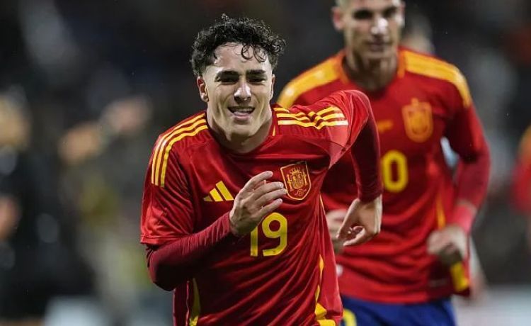 Jan Virgili, ofrecido al Betis Jan Virgili, ofrecido al Betis