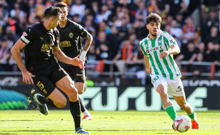 Betis – Valencia: Horario y dónde ver por TV en directo la despedida del Benito Villamarín Betis – Valencia: Horario y dónde ver por TV en directo la despedida del Benito Villamarín