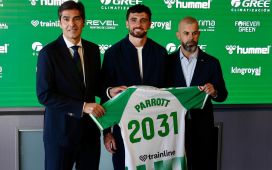 Troy Parrott y la charla con Pellegrini: «Soy un delantero y me pide que marque goles» Troy Parrott y la charla con Pellegrini: «Soy un delantero y me pide que marque goles»
