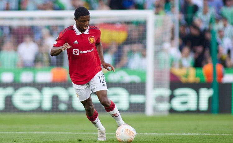 Tyrell Malacia, ofrecido al Betis Tyrell Malacia, ofrecido al Betis