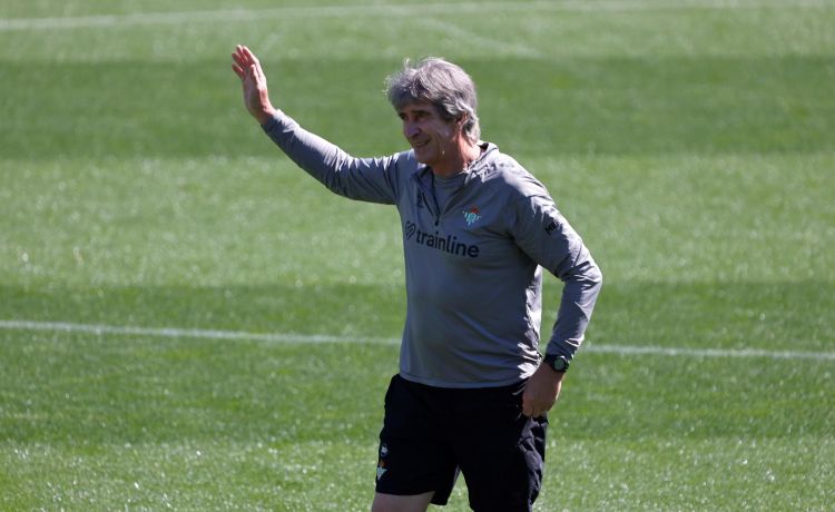 Pellegrini: «Es el momento de que cada jugador demuestre por qué está aquí» Pellegrini: «Es el momento de que cada jugador demuestre por qué está aquí»