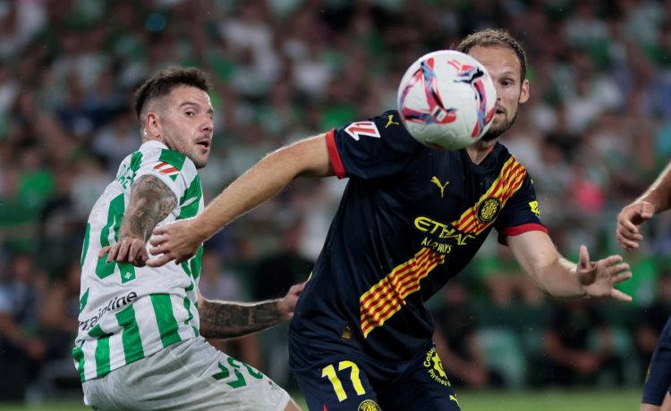 El Betis de Pellegrini, electricidad hasta el apagón tras el intermedio El Betis de Pellegrini, electricidad hasta el apagón tras el intermedio