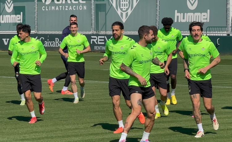 Una buena noticia y una ausencia importante en el Betis antes de recibir al Valladolid Una buena noticia y una ausencia importante en el Betis antes de recibir al Valladolid