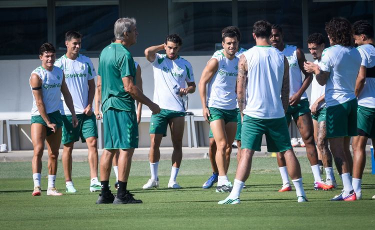El Betis quiere prolongar su éxtasis ante el temible Barcelona de Lamine Yamal El Betis quiere prolongar su éxtasis ante el temible Barcelona de Lamine Yamal