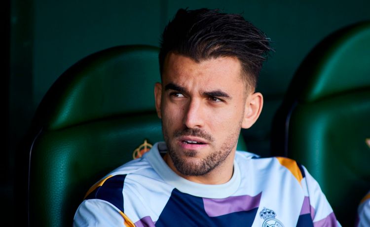 Dani Ceballos entre los rumores de su posible fichaje por el Betis: «Lo intenté todo» Dani Ceballos entre los rumores de su posible fichaje por el Betis: «Lo intenté todo»