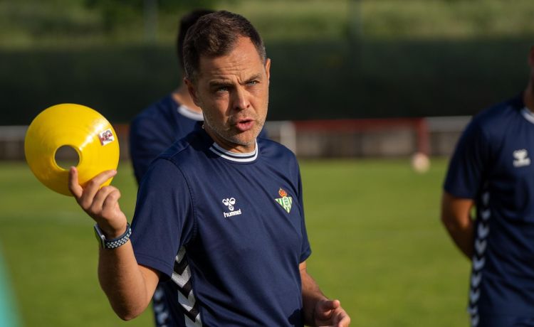 Dani Fragoso, confiado de cara a la final del Betis y el Valencia: «La clave está en ser valientes» Dani Fragoso, confiado de cara a la final del Betis y el Valencia: «La clave está en ser valientes»