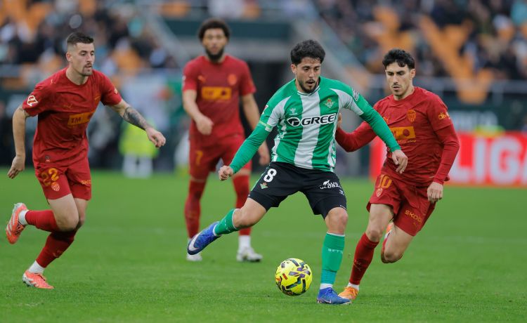 Valencia-Betis: Horario y dónde ver por TV en directo la jornada 1 de LaLiga EA Sports Valencia-Betis: Horario y dónde ver por TV en directo la jornada 1 de LaLiga EA Sports