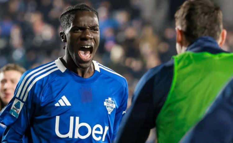 Assane Diao ya sonríe fuera del Betis Assane Diao ya sonríe fuera del Betis