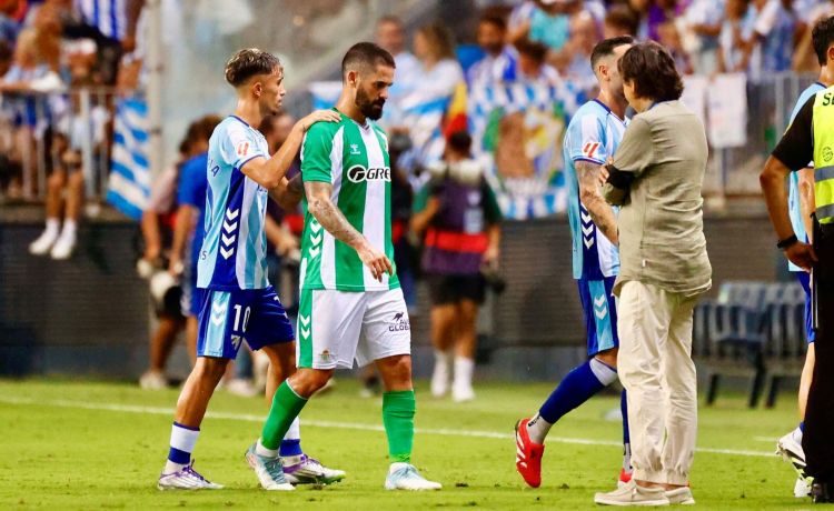 Isco y Larrubia, del infortunio al reencuentro marcado por la deportividad Isco y Larrubia, del infortunio al reencuentro marcado por la deportividad