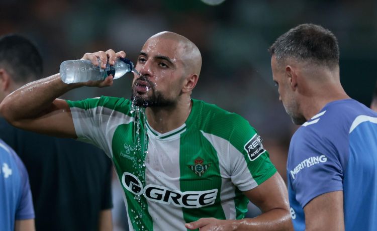 La gran duda con Amrabat en el Betis La gran duda con Amrabat en el Betis